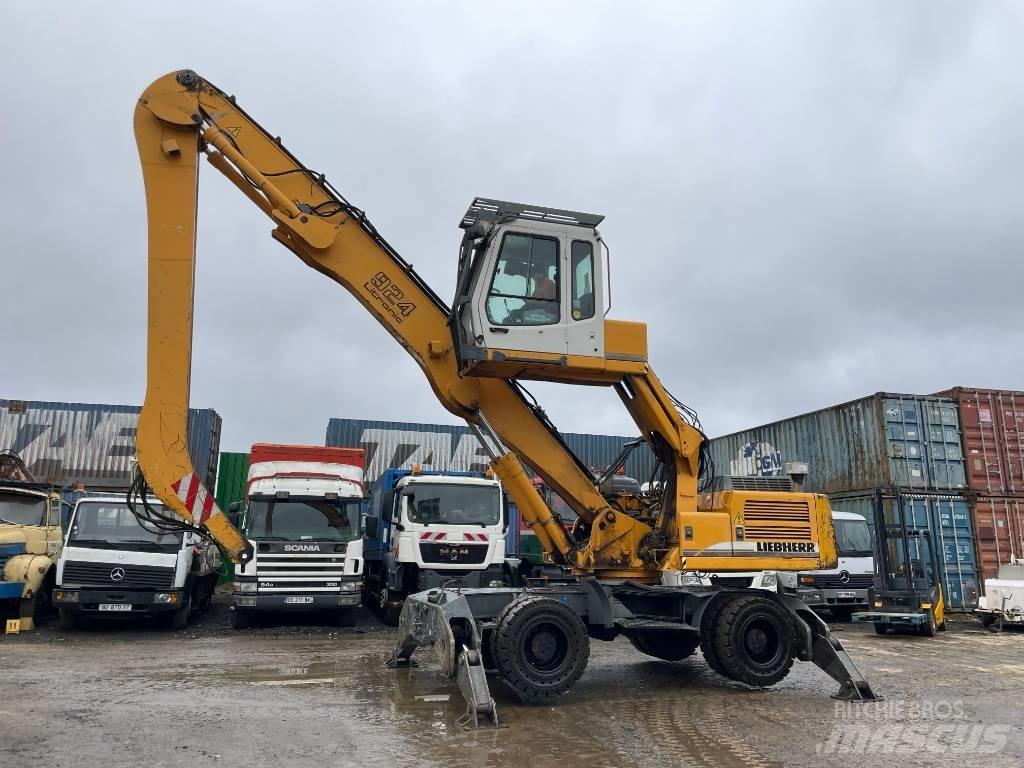 Liebherr A 924 B 廃棄物／工業産廃処理機