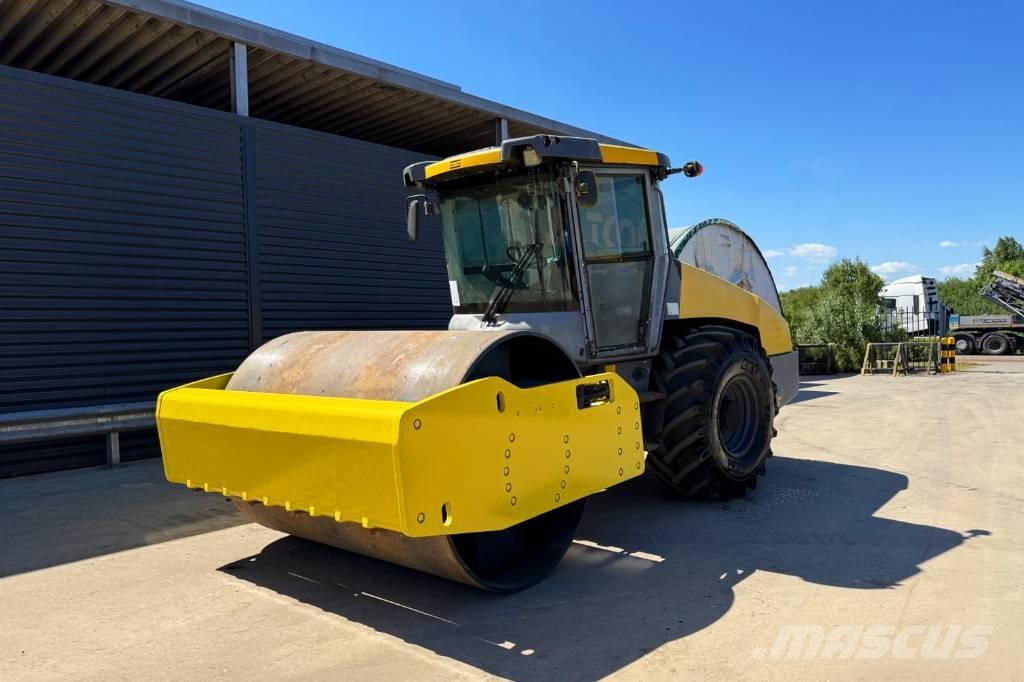 Dynapac CA3500D 振動ローラ