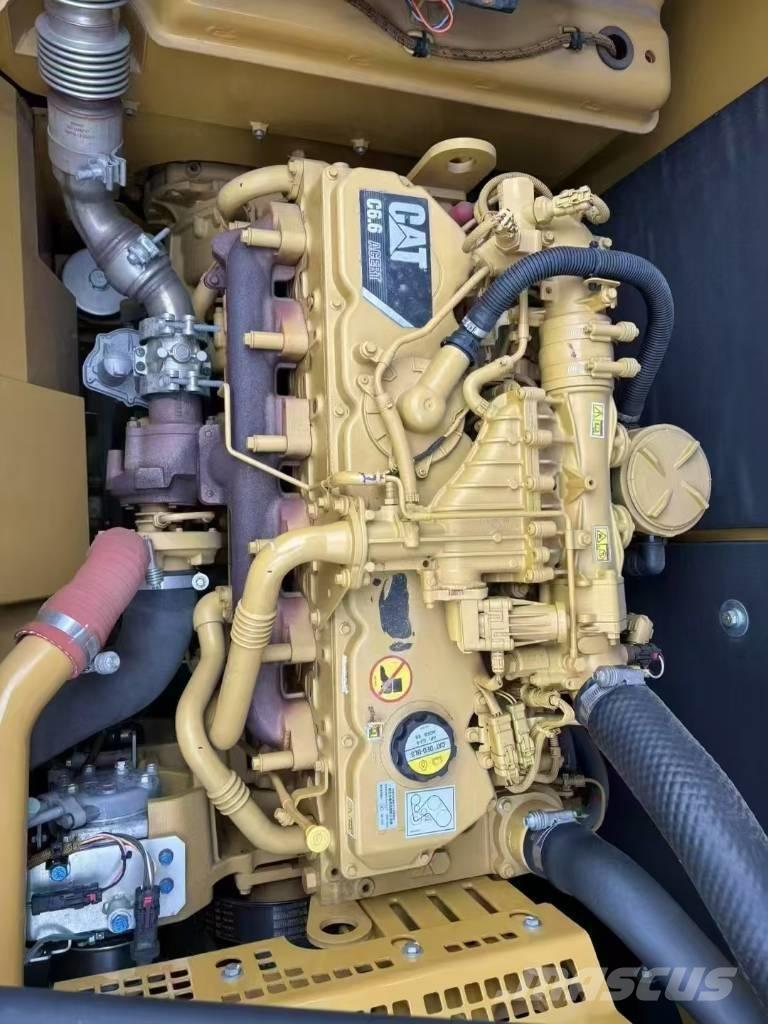 CAT 320 E 大型油圧ショベル12t以上（パワーショベル・ユンボ）