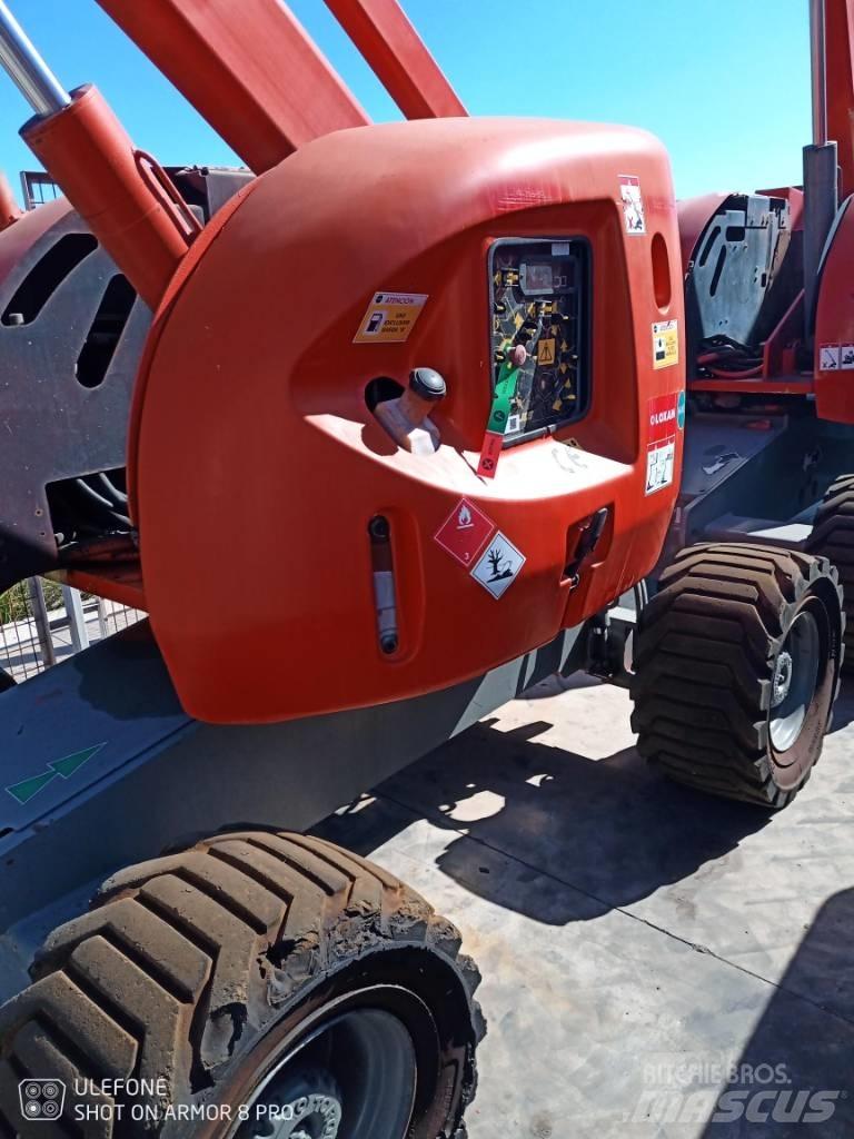 JLG 450 AJ II ブームリフト　屈伸型