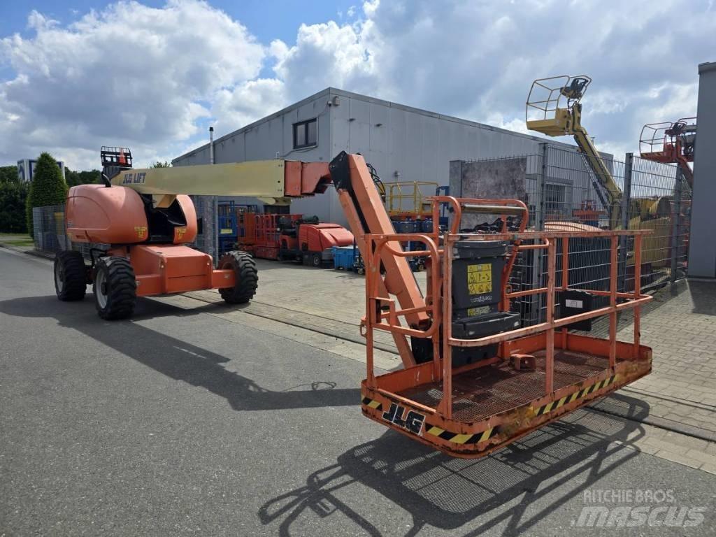 JLG 660 SJ ブームリフト　屈伸型