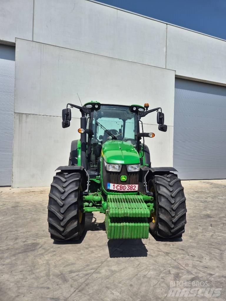 John Deere 5100 R トラクター