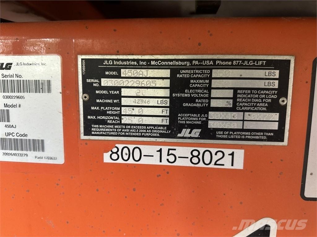 JLG 450 AJ ブームリフト　屈伸型