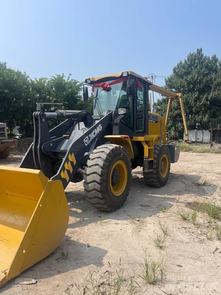 XCMG LW 300 FV ホイールローダー・タイヤショベル
