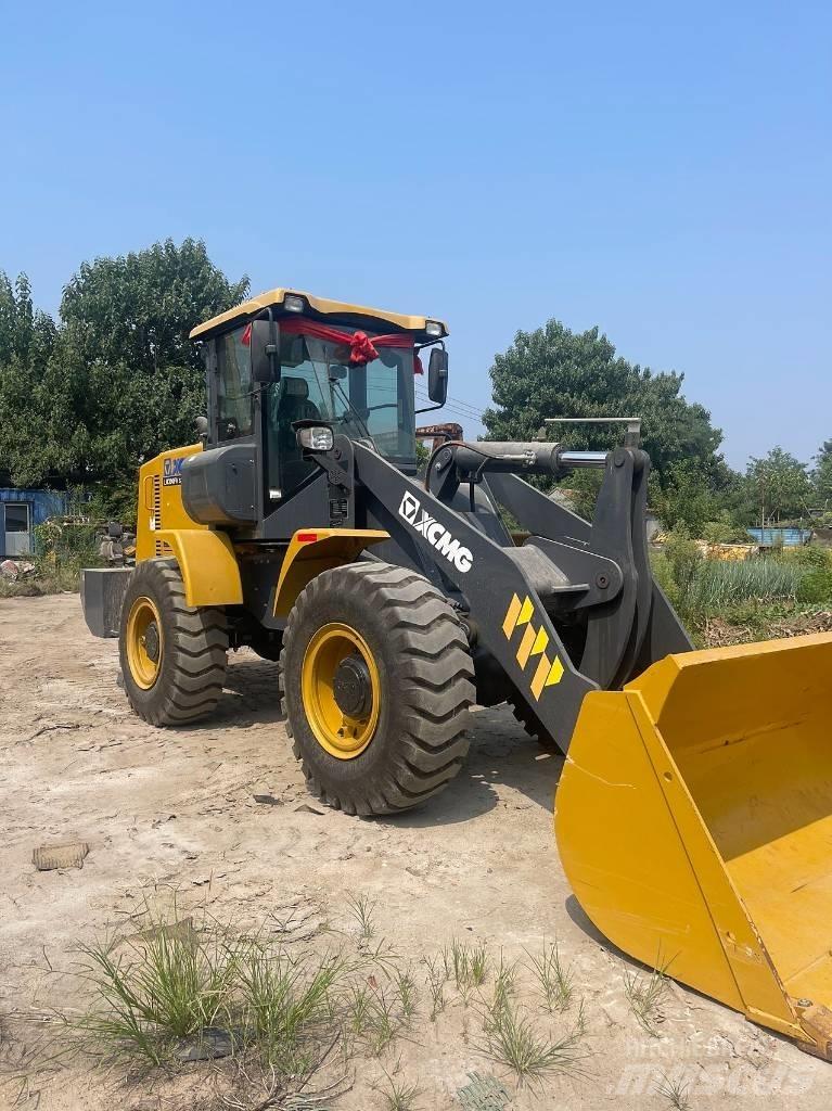 XCMG LW 300 FV ホイールローダー・タイヤショベル