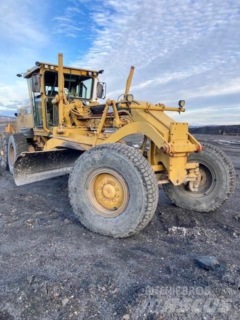 CAT 140 H モーターグレーダー