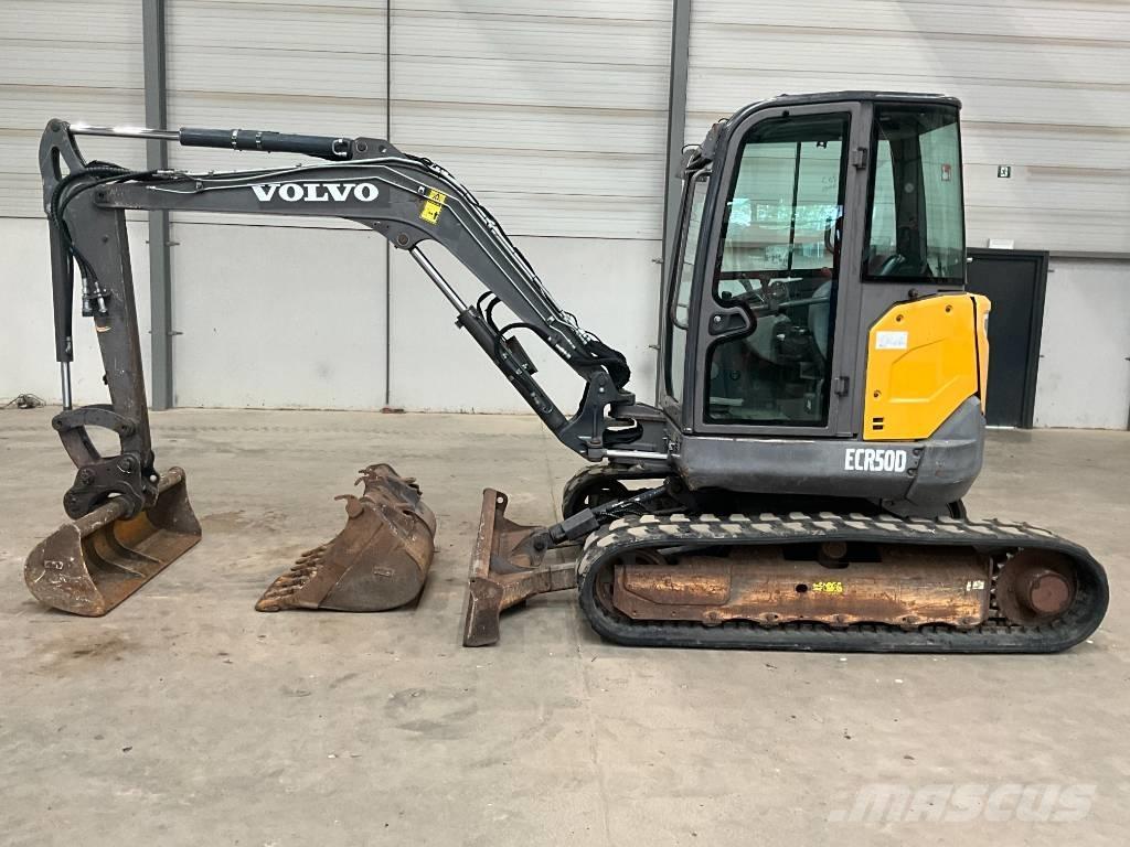 Volvo ECR 50 D ミニ油圧ショベル 7t以下（ミニユンボ・ミニディガー）