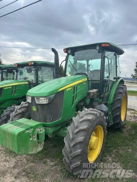 John Deere 5115 M トラクター