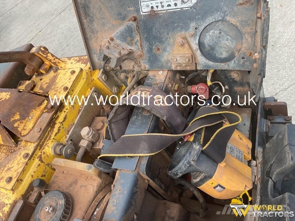 Bomag BMP 851 プレートコンパクター