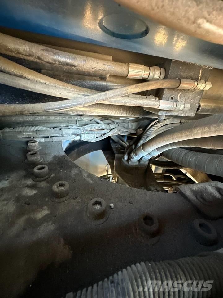 Genie Z 80/60 ブームリフト　屈伸型