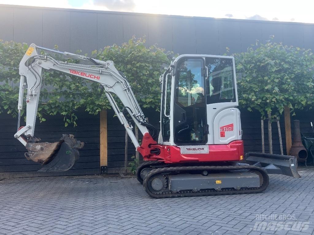 Takeuchi TB 335 R ミニ油圧ショベル 7t以下（ミニユンボ・ミニディガー）
