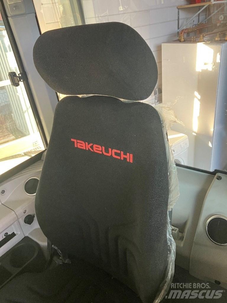 Takeuchi TB 335 R ミニ油圧ショベル 7t以下（ミニユンボ・ミニディガー）