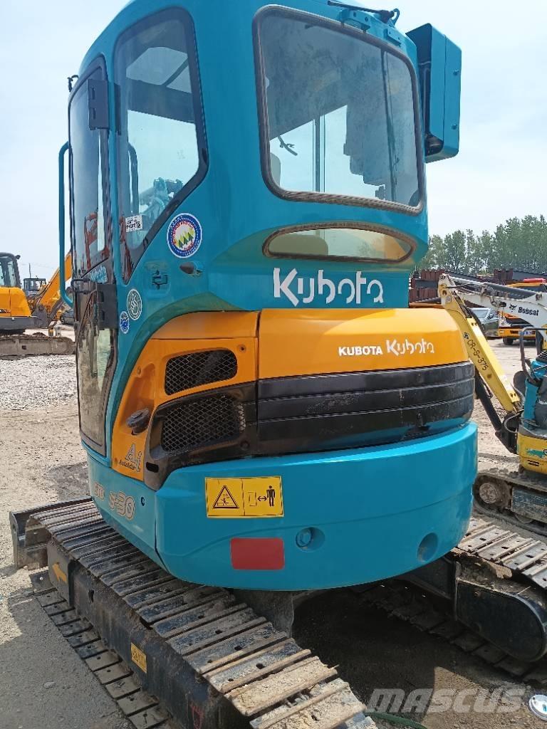 Kubota U 30 ミニ油圧ショベル 7t以下（ミニユンボ・ミニディガー）