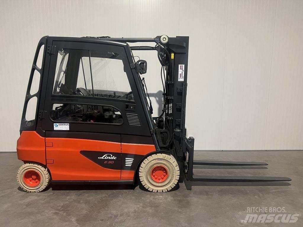 Linde E30L-01 バッテリーフォークリフト