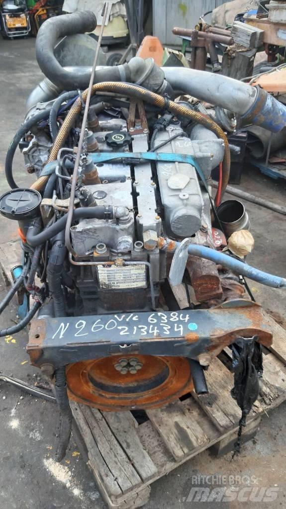 VM R754EU5 80 HP エンジン