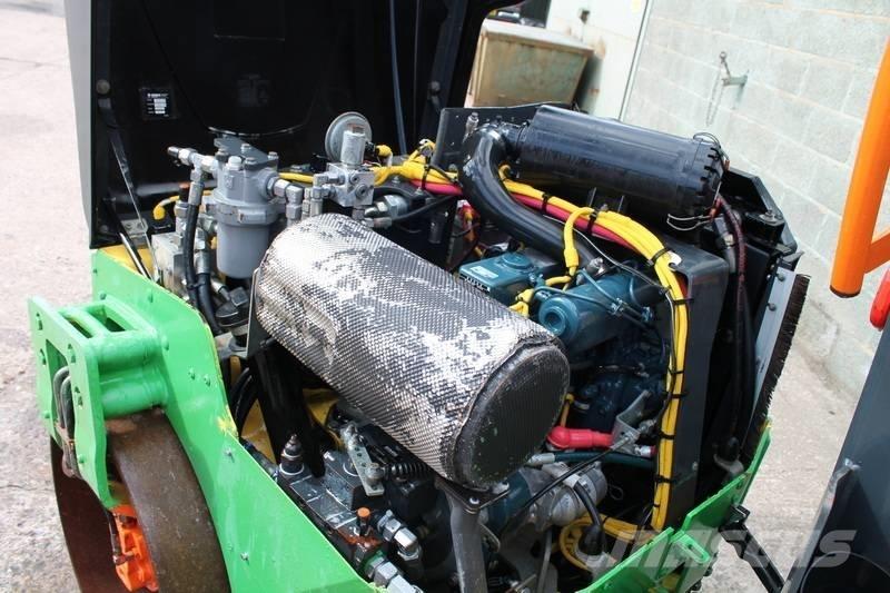 Bomag BW 120 AD-5 タンデムローラ