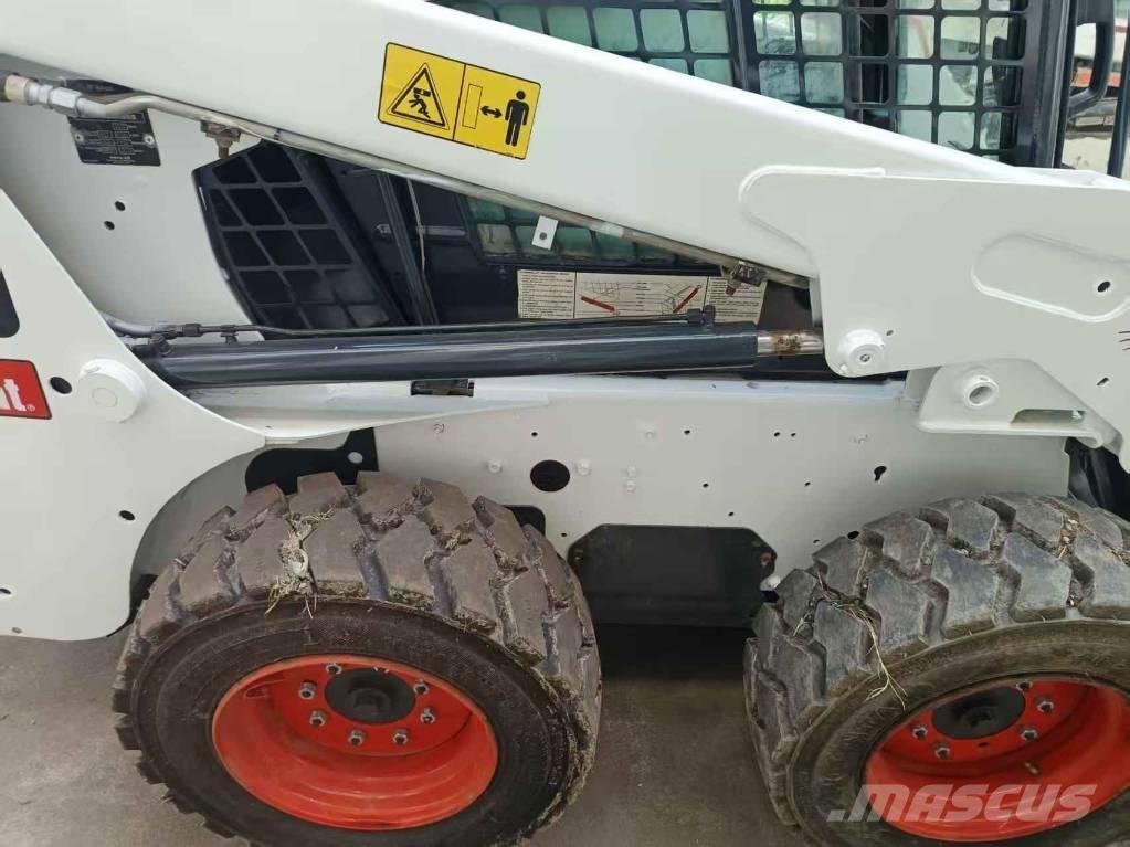 Bobcat S160 スキッドステアローダー