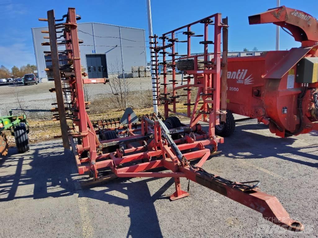 Väderstad NZA600 ハロー