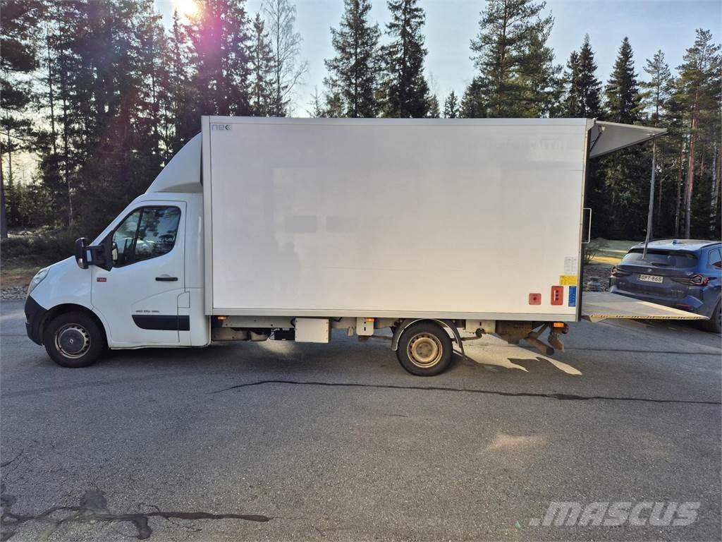 Renault Master パネルバン