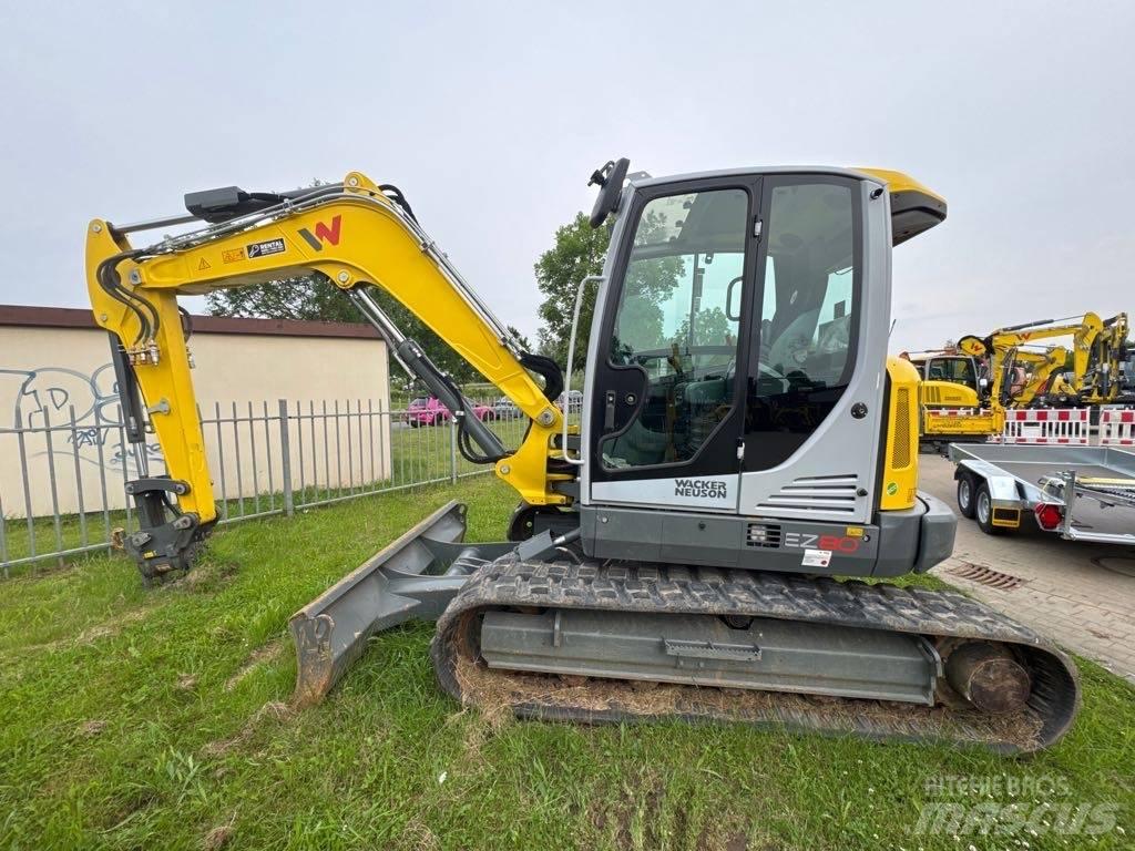 Wacker Neuson EZ80 大型油圧ショベル12t以上（パワーショベル・ユンボ）