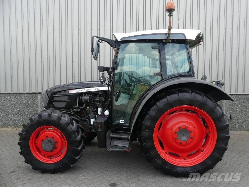 Fendt 209S Vario TMS トラクター