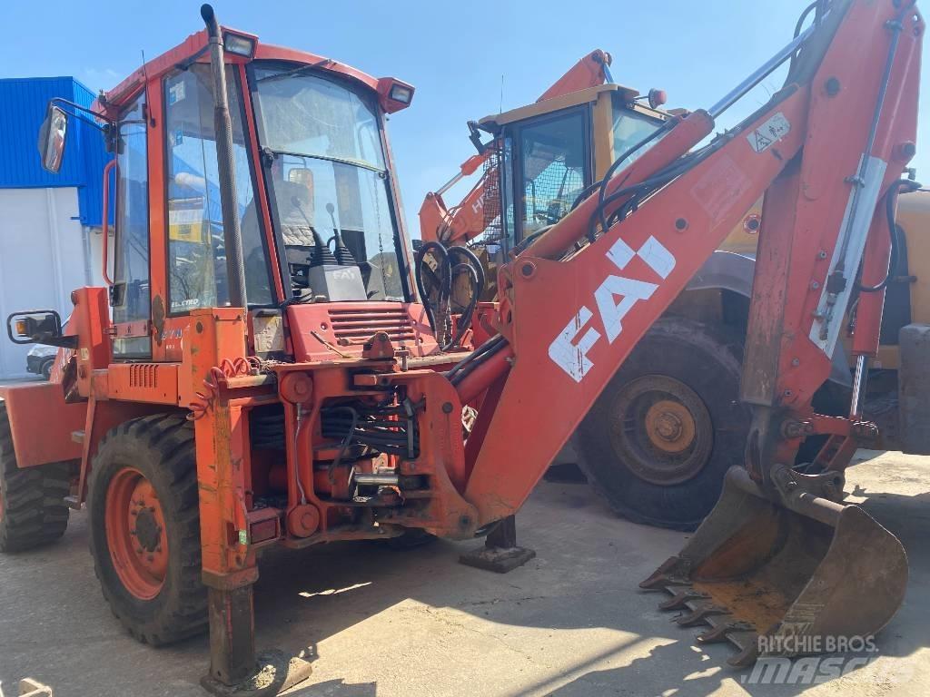 Fai KOMATSU 698 バックホーローダー