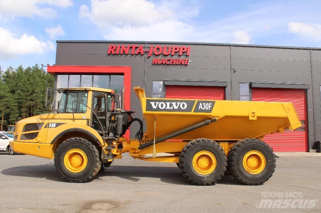 Volvo A 30 F アーティキュレート式ダンプトラック