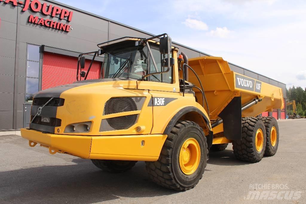 Volvo A 30 F アーティキュレート式ダンプトラック