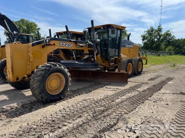 DEERE 772GP モーターグレーダー