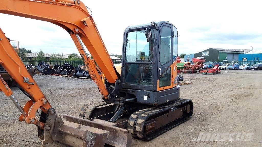 Doosan dx60 大型油圧ショベル12t以上（パワーショベル・ユンボ）