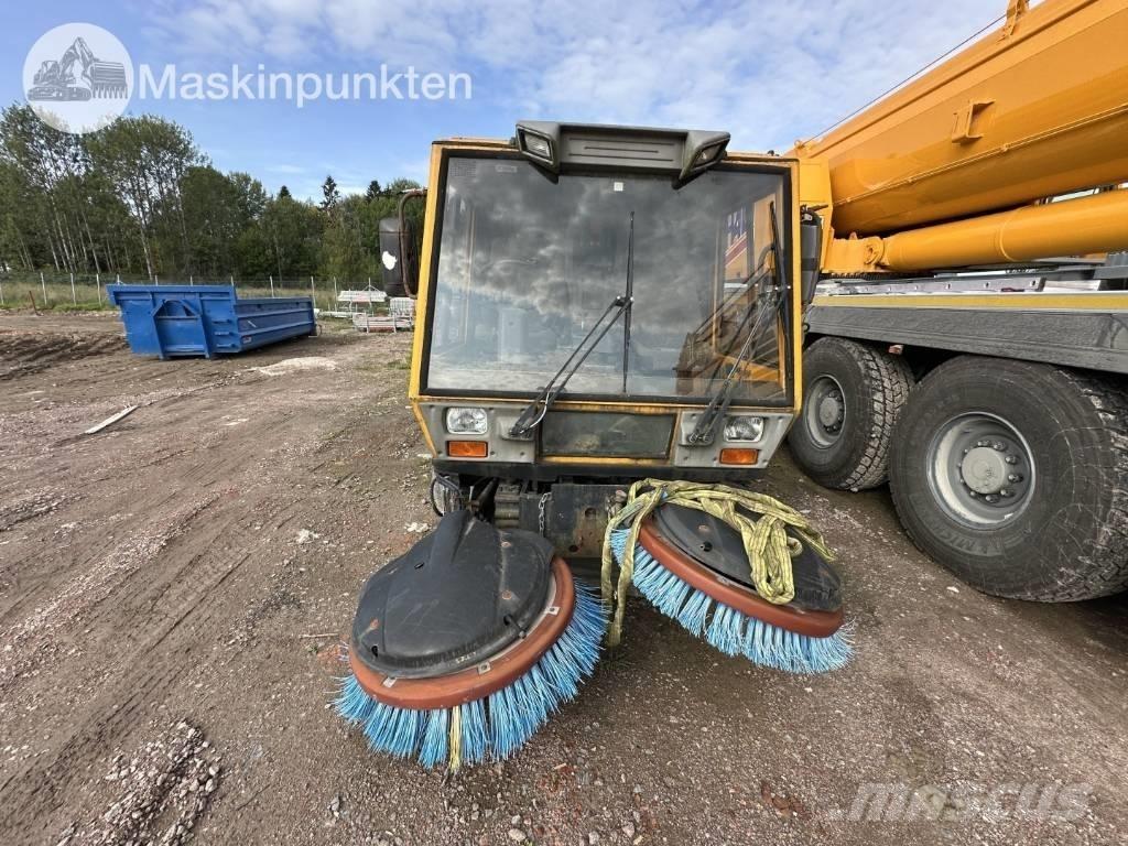 Schmidt Sopmaskin 路面清掃機