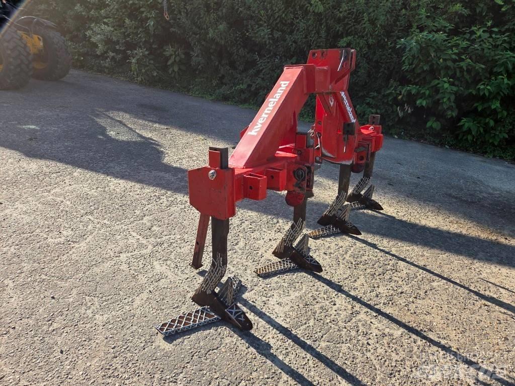 Kverneland DTX 300 カルチベーター