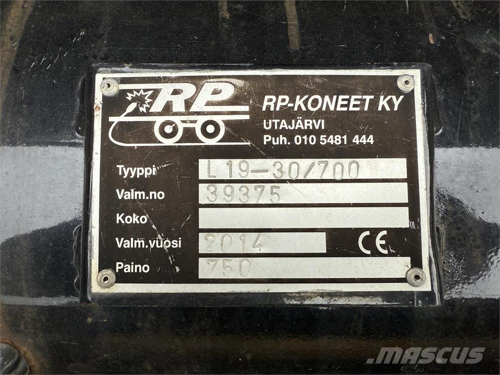 Skaala L19-30 スノーブレードとプラウ