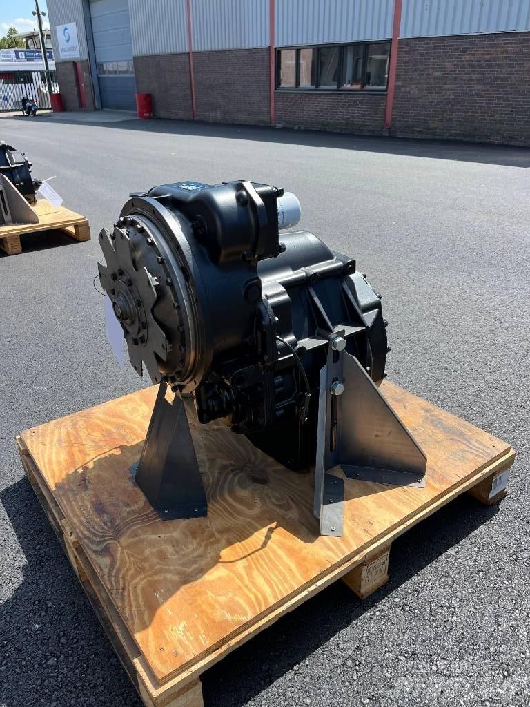  DANA 13.9TE10313-32 トランスミッション