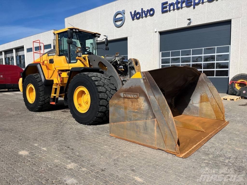 Volvo L260H ホイールローダー・タイヤショベル
