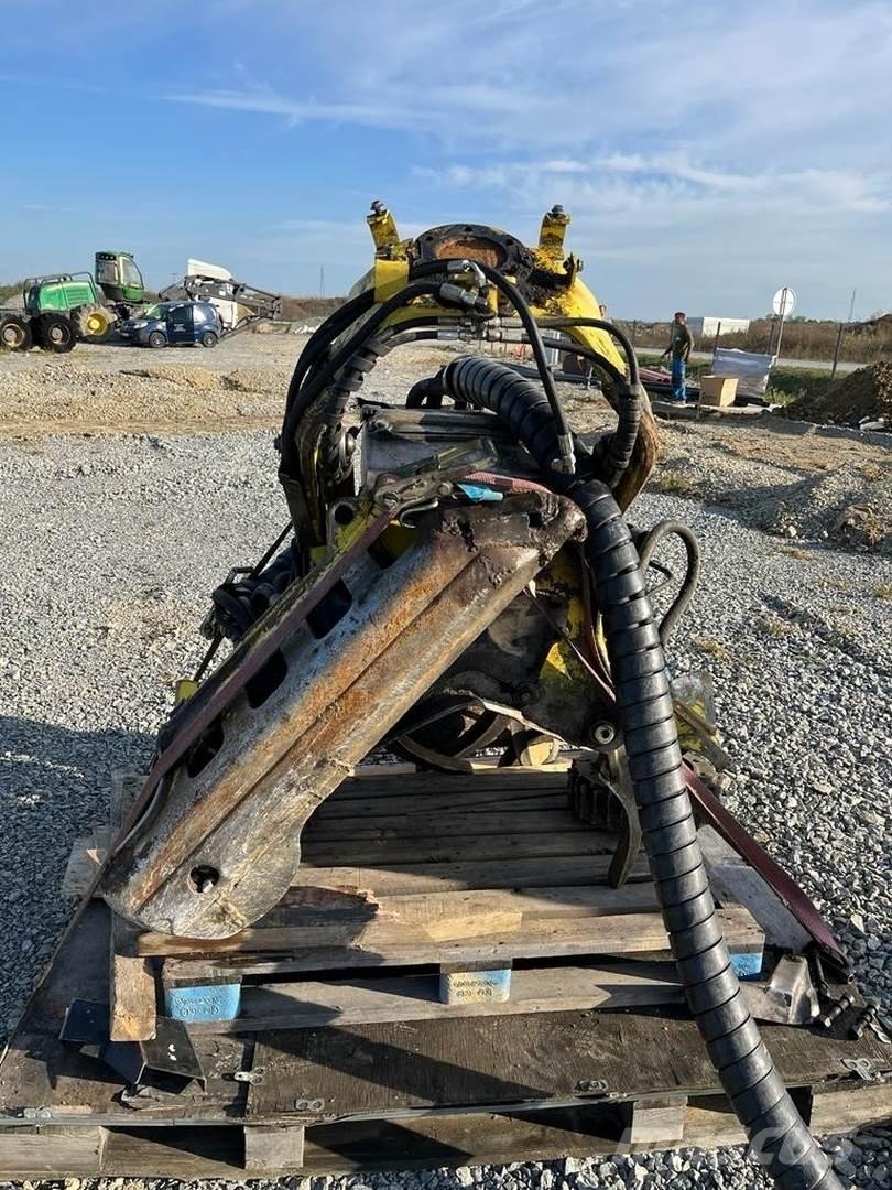 John Deere H414 ハーベスタヘッド