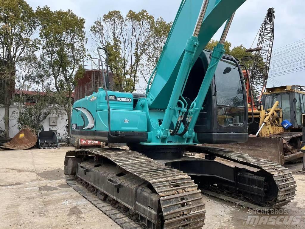 Kobelco SK 210 大型油圧ショベル12t以上（パワーショベル・ユンボ）