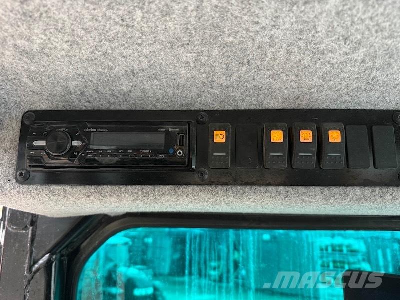 Prinoth T12 キャリアダンプ