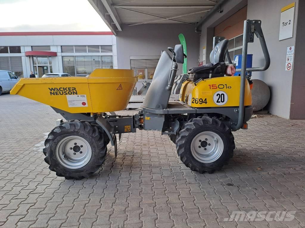 Wacker Neuson 1501 サイト　ダンプ