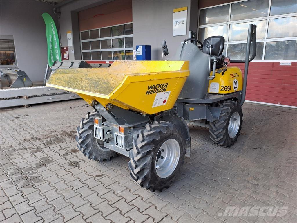 Wacker Neuson 1501 サイト　ダンプ