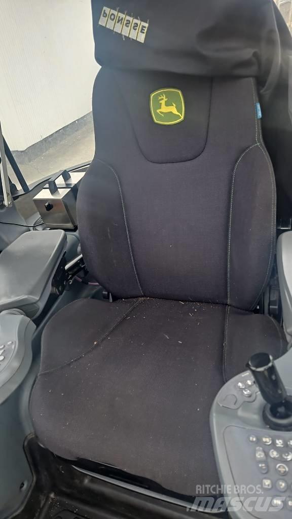 John Deere 1170 G ハーベスター