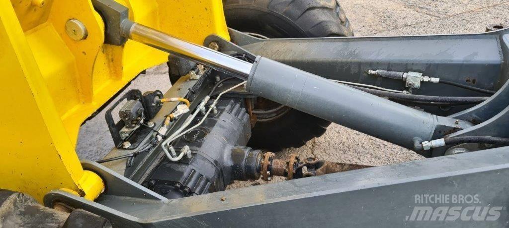 Wacker Neuson DV 100 サイト　ダンプ