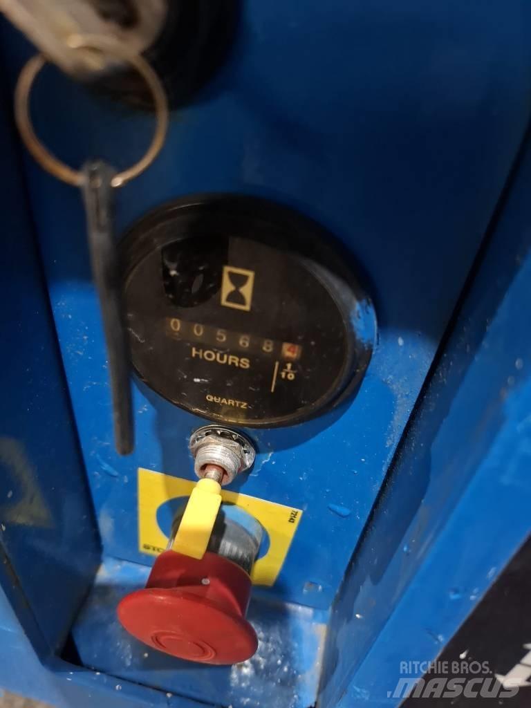 Genie GS 2632 シザースリフト