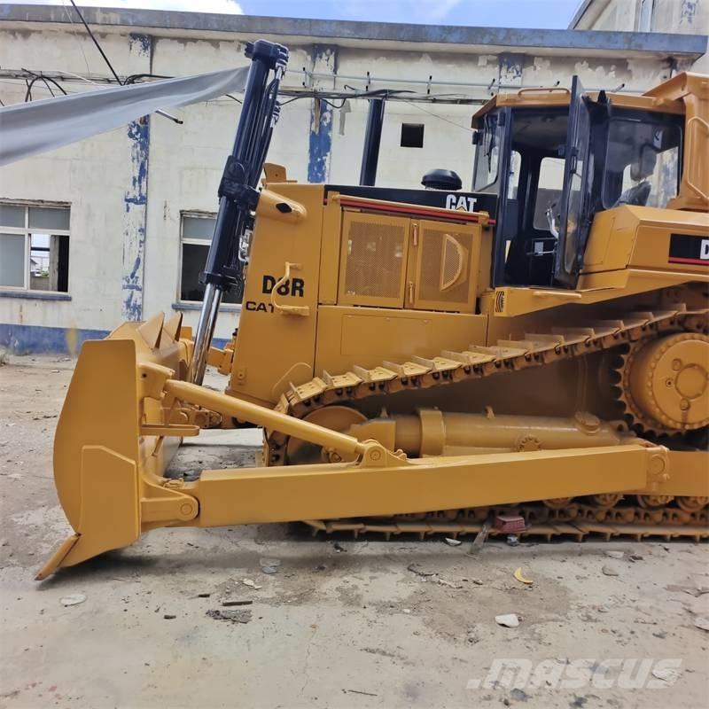 CAT D 8 R ブルドーザー