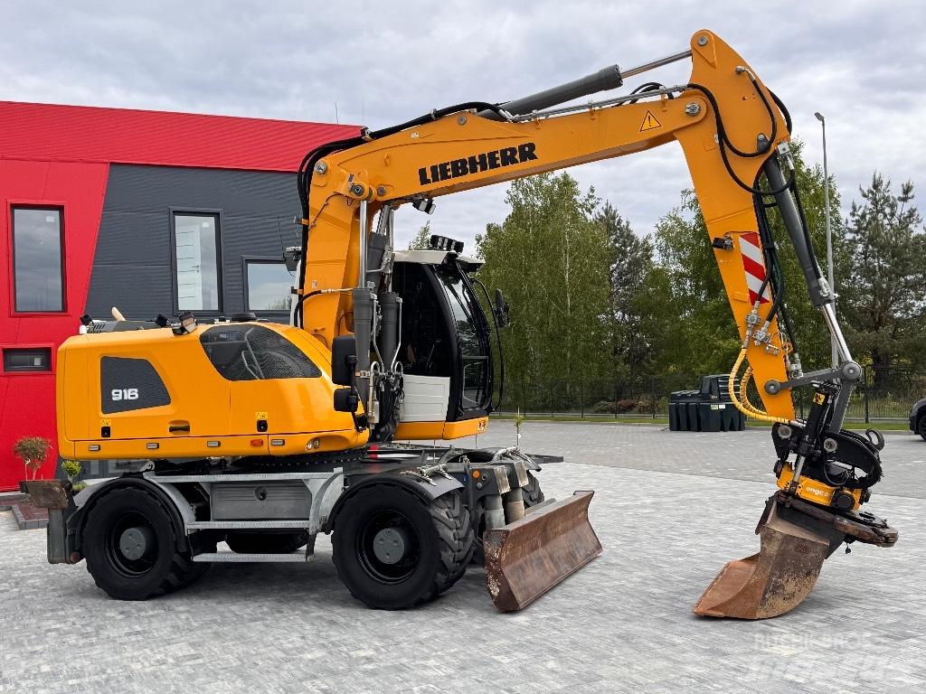 Liebherr A 916 ホイール式油圧ショベル（パワーショベル・ユンボ・バックホー）