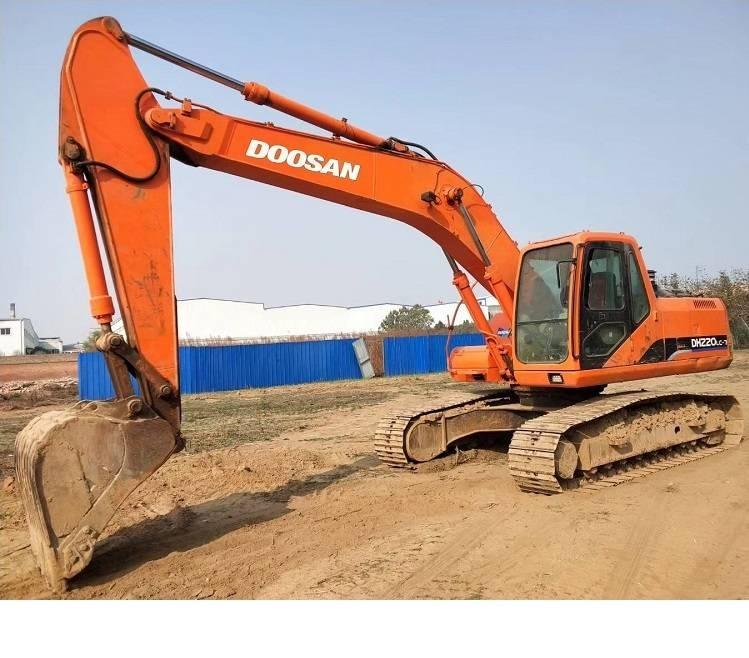 Doosan dh220lc-7 大型油圧ショベル12t以上（パワーショベル・ユンボ）