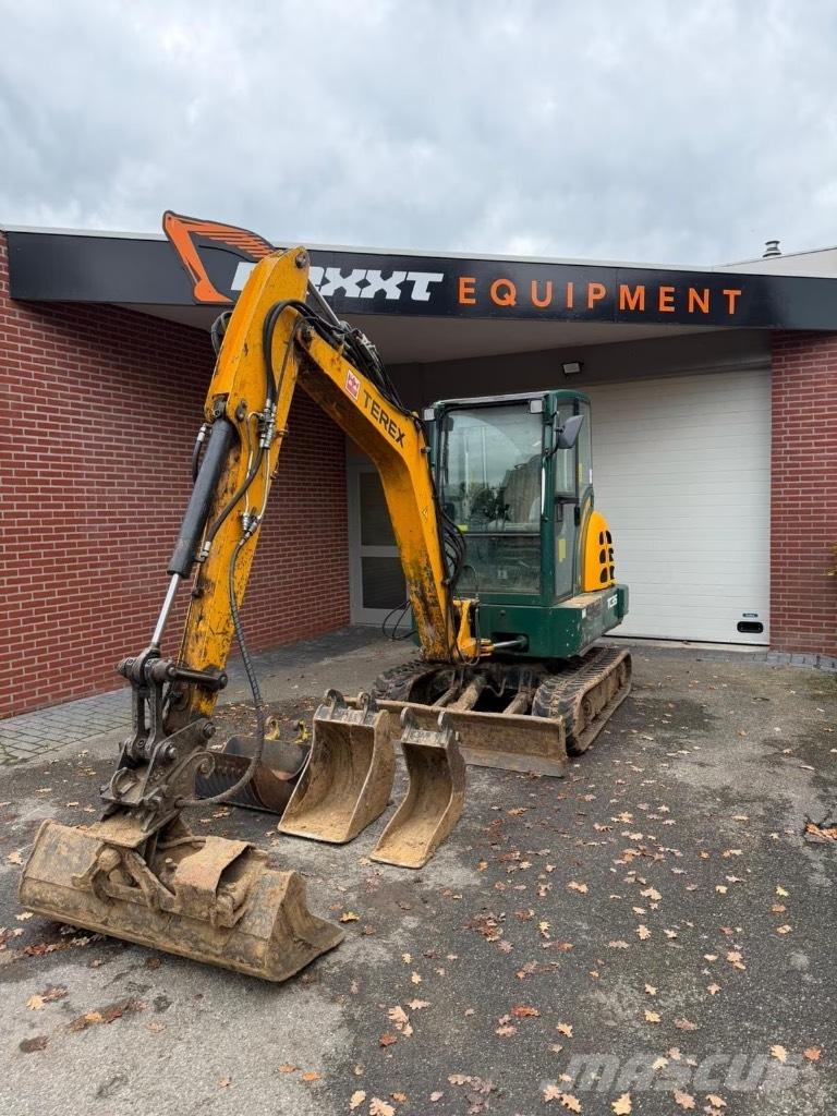 Terex TC 35 ミニ油圧ショベル 7t以下（ミニユンボ・ミニディガー）