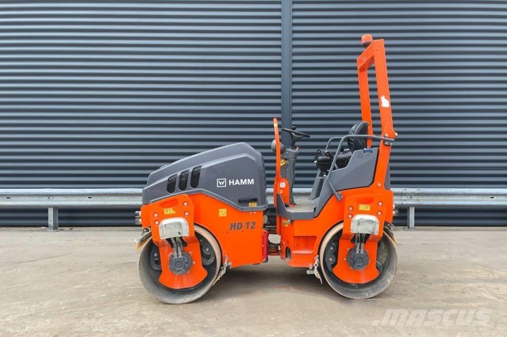 Hamm HD 12 VV タンデムローラ