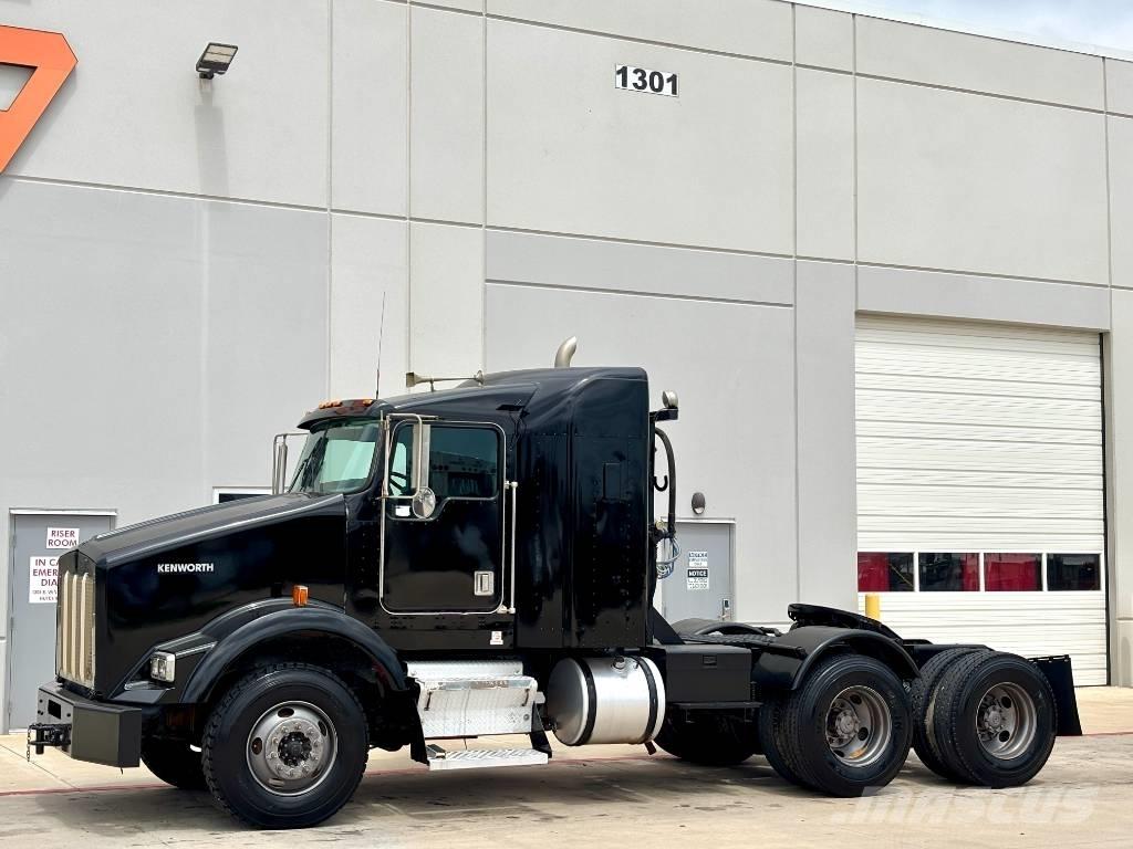Kenworth T 800 中古トラクターヘッド | トレーラーヘッド