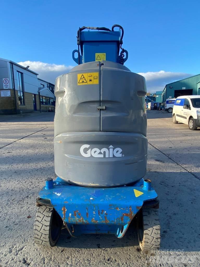 Genie GR 26 J 垂直昇降型リフト